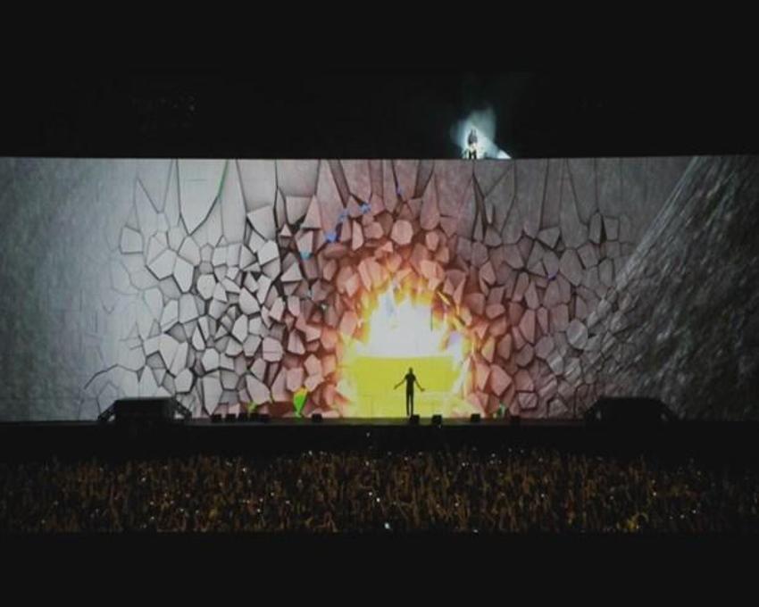 Roger Waters konserine Gezi damgası