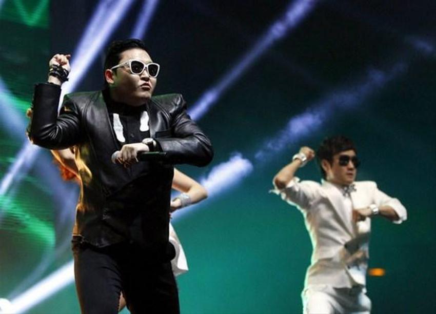 PSY hayranlarını şaşırttı