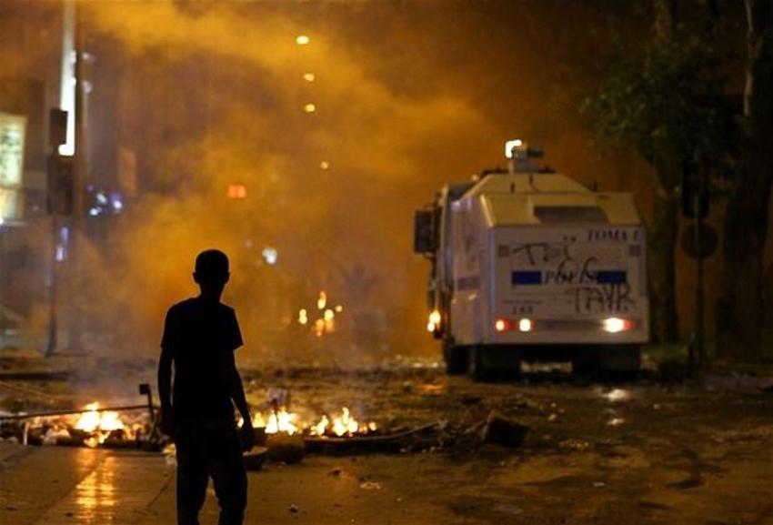 İzmir yangın yeri!