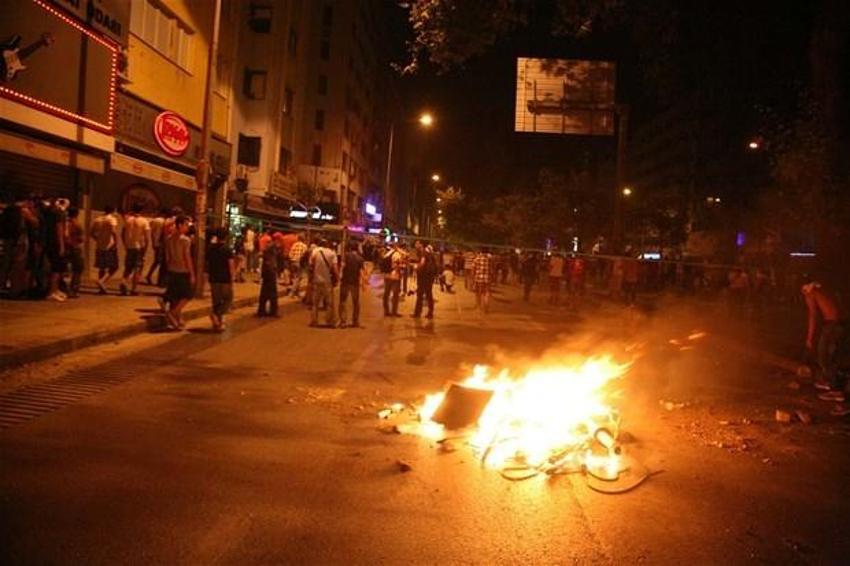 İzmir yangın yeri!
