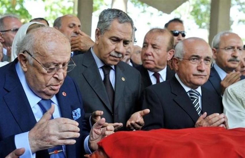 Nazmiye Demirel uğurlanıyor