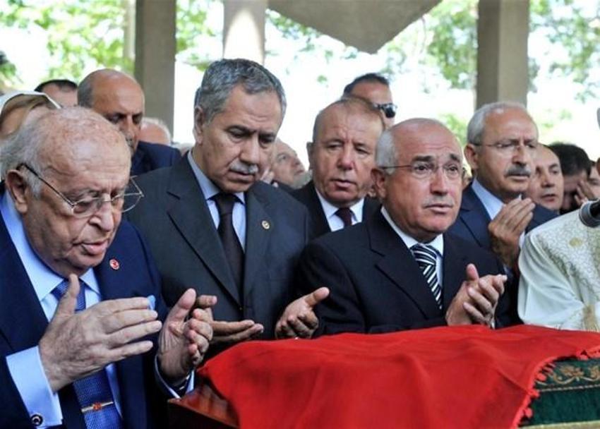 Nazmiye Demirel uğurlanıyor
