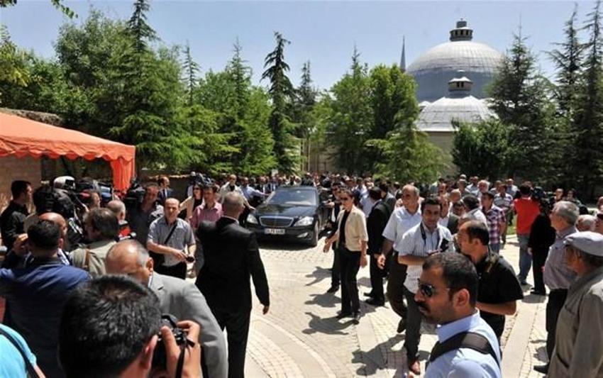 Nazmiye Demirel uğurlanıyor
