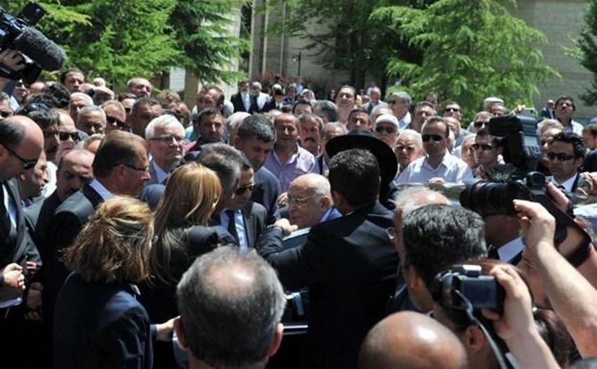 Nazmiye Demirel uğurlanıyor