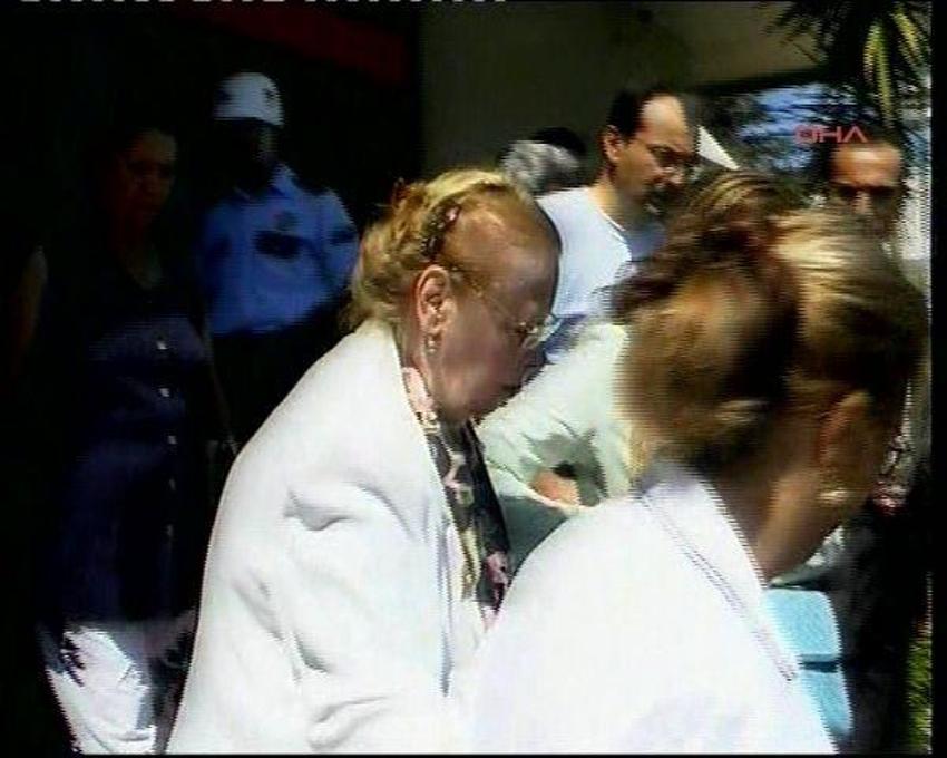Nazmiye Demirel vefat etti!