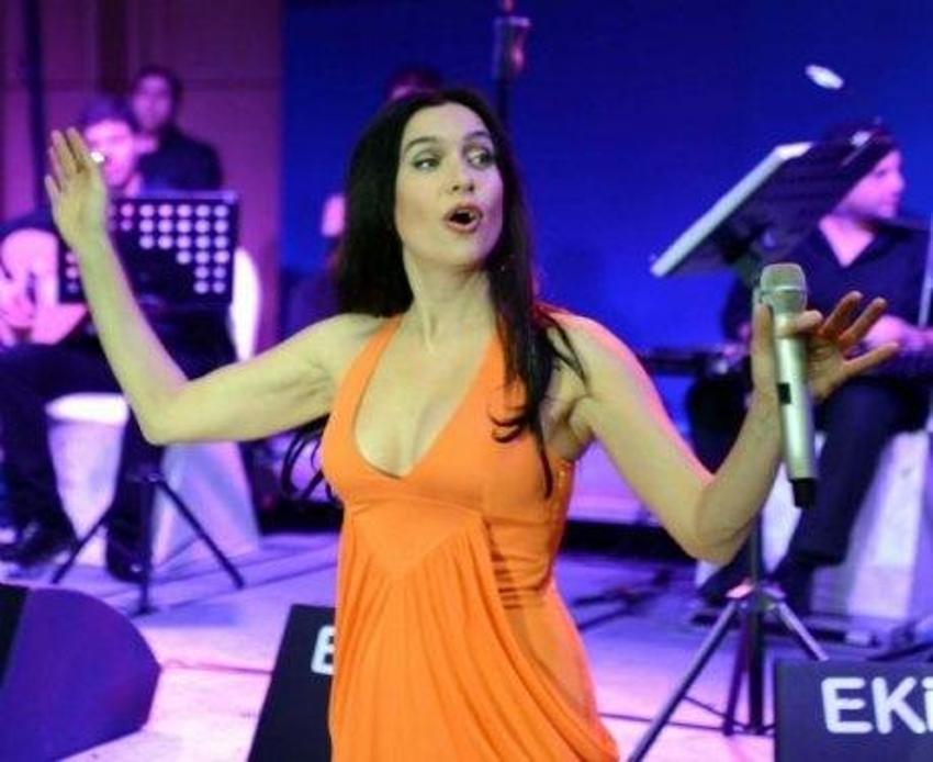 Şevval Sam