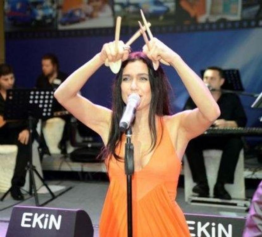 Şevval Sam