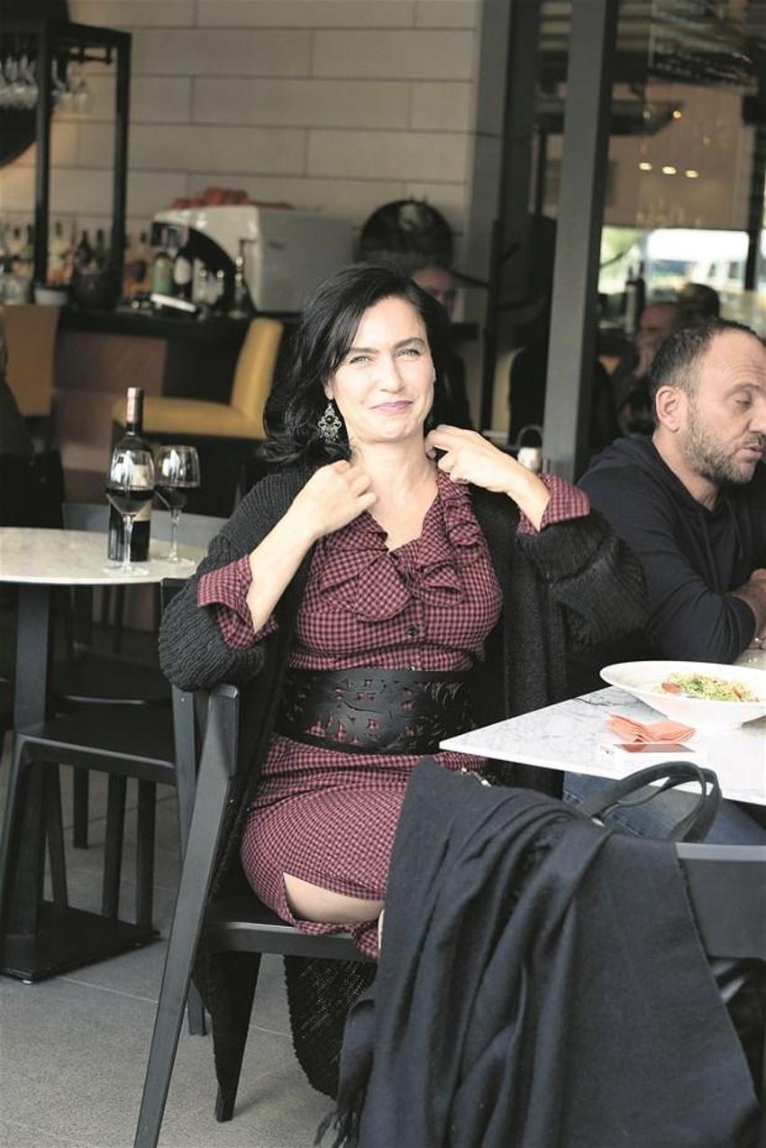 Şevval Sam