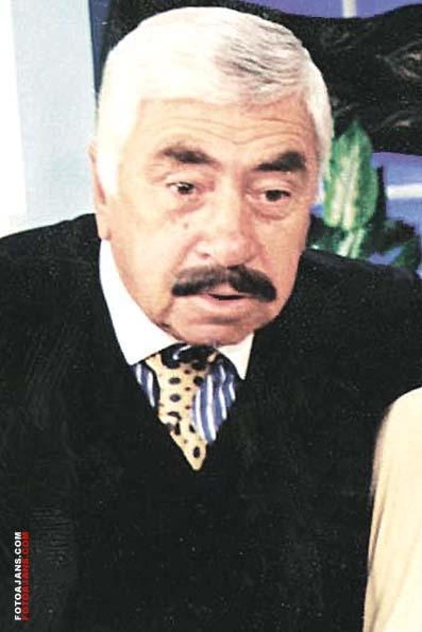Fotoğraflarla Tekin Akmansoy