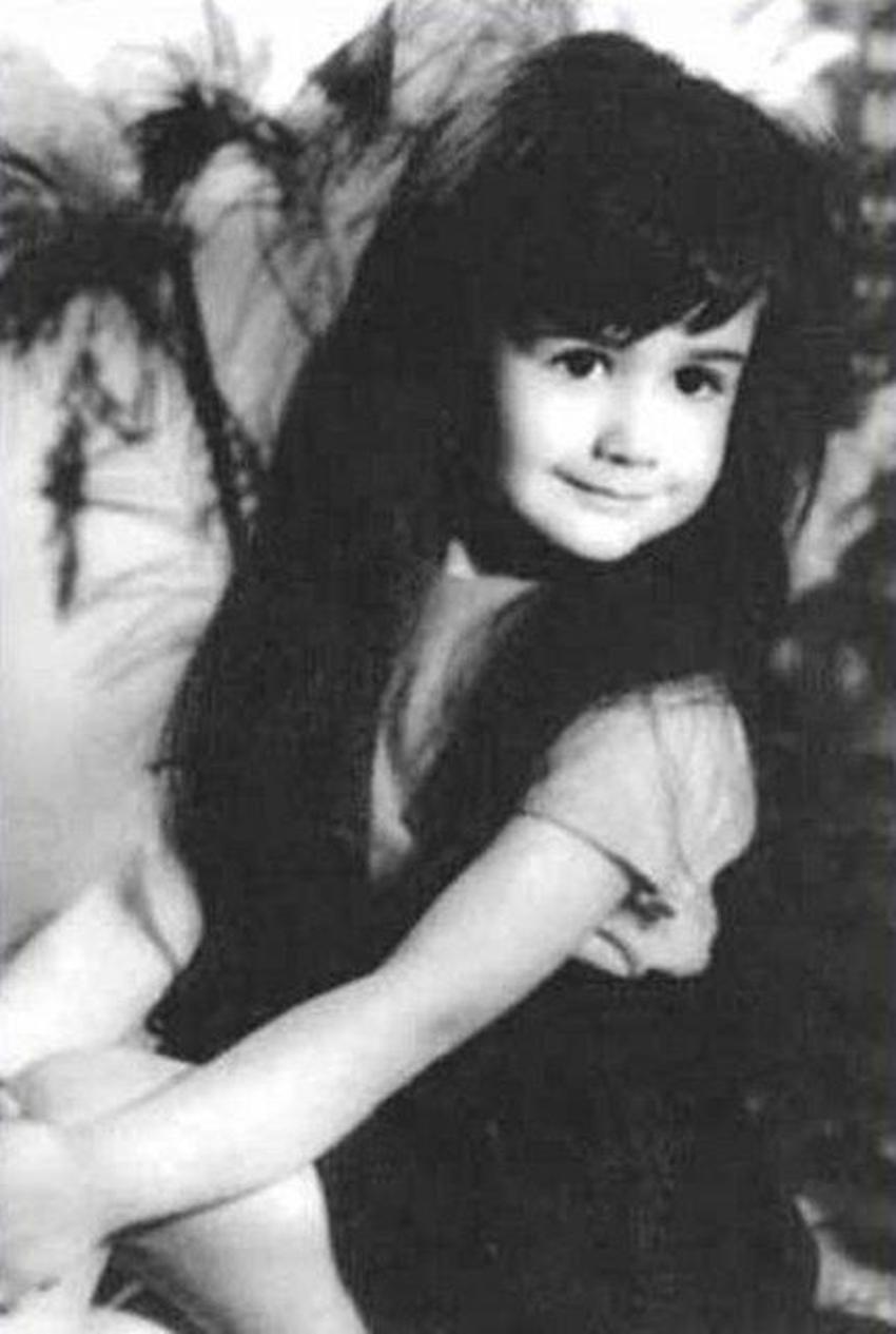 Ünlülerin nostaljik fotoğrafları!