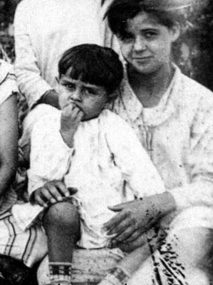 Ünlülerin nostaljik fotoğrafları!