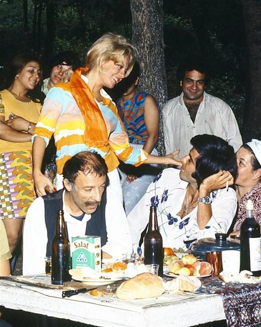 Ünlülerin nostaljik fotoğrafları!