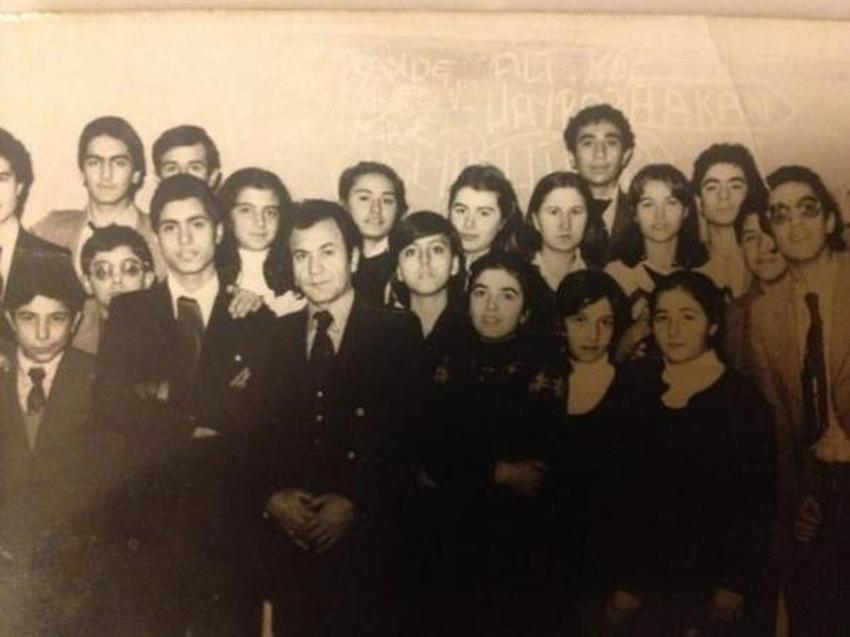 Ünlülerin küçüklükleri! 'Zamanla herkes değişir'