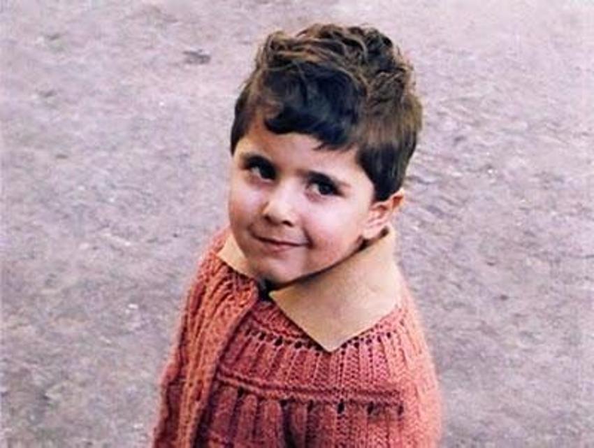 Ünlülerin küçüklükleri! 'Zamanla herkes değişir'