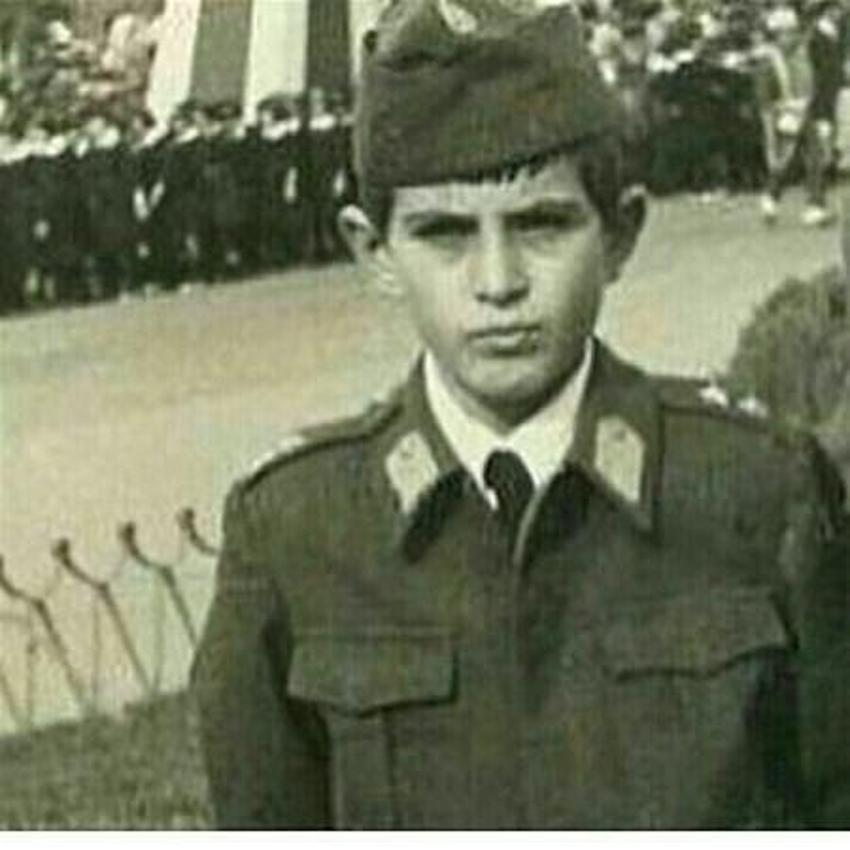 Ünlülerin küçüklükleri! 'Zamanla herkes değişir'
