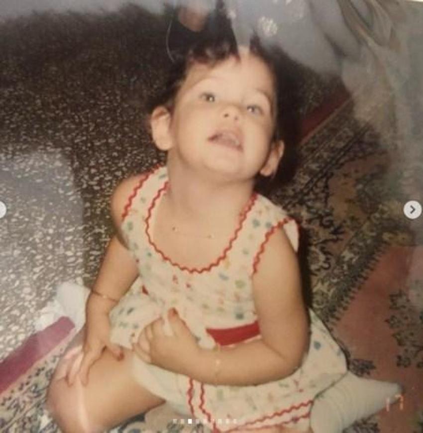 Ünlülerin küçüklükleri! 'Zamanla herkes değişir'