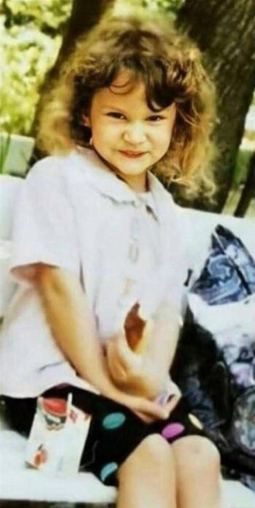Ünlülerin küçüklükleri! 'Zamanla herkes değişir'