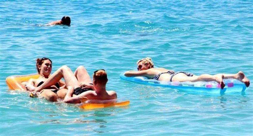 Tatilciler Fethiye'ye akın etti