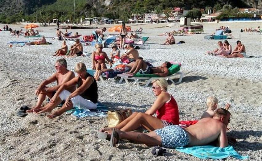 Tatilciler Fethiye'ye akın etti