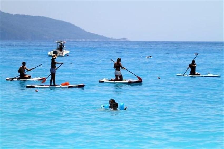 Tatilciler Fethiye'ye akın etti