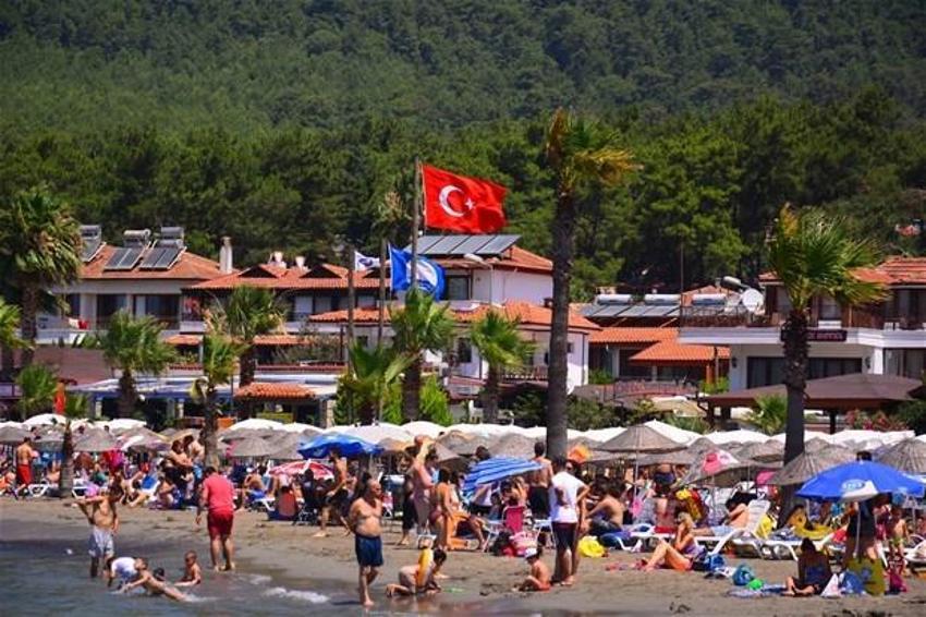 Tatilciler Fethiye'ye akın etti