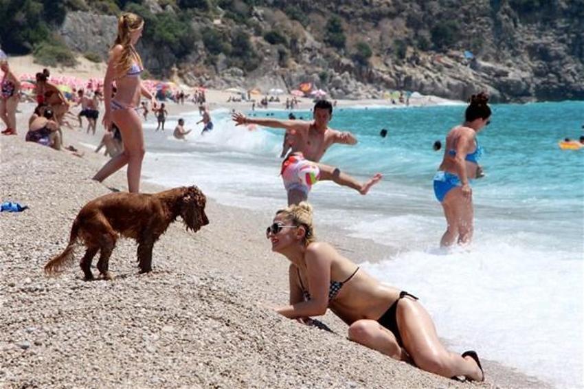 Tatilciler Fethiye'ye akın etti