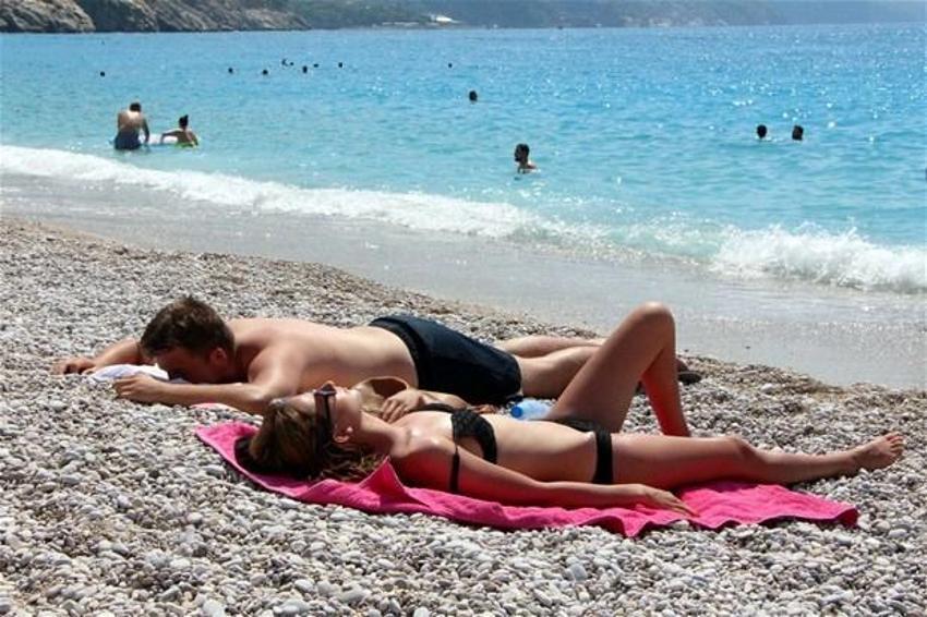 Tatilciler Fethiye'ye akın etti