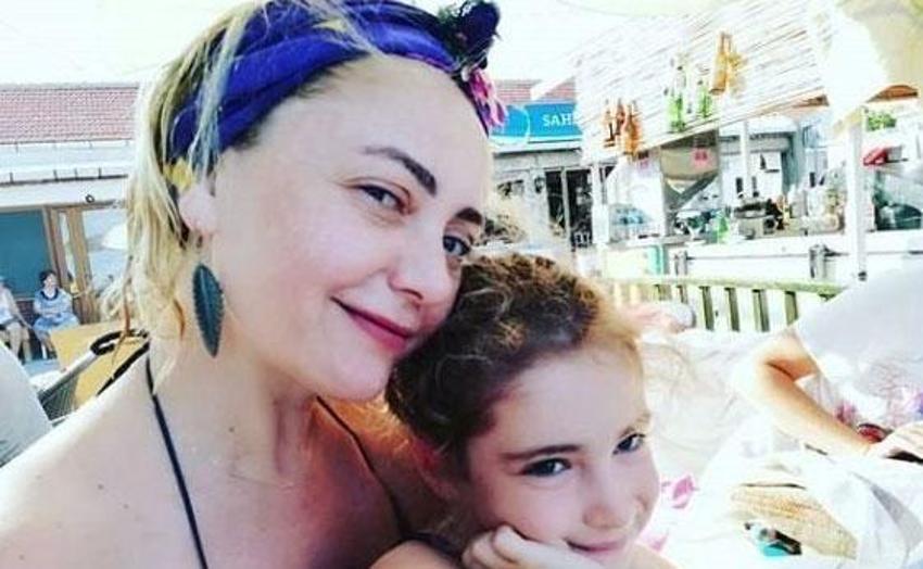 Ünlülerin makyajsız hali şaşırttı