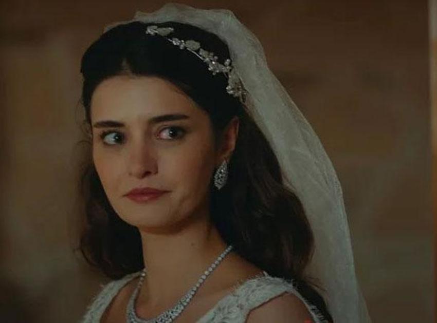 Ünlülerin makyajsız hali şaşırttı