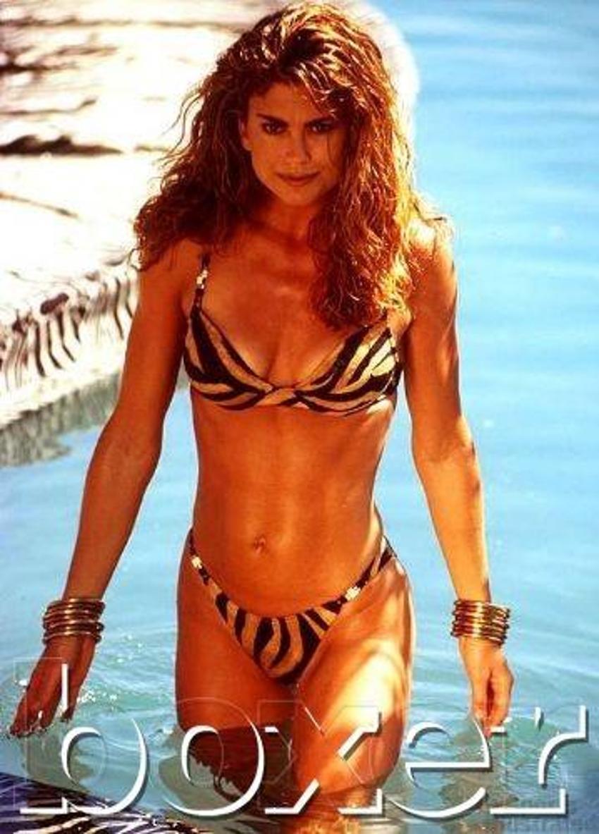 1990`ların en seksi kadınları