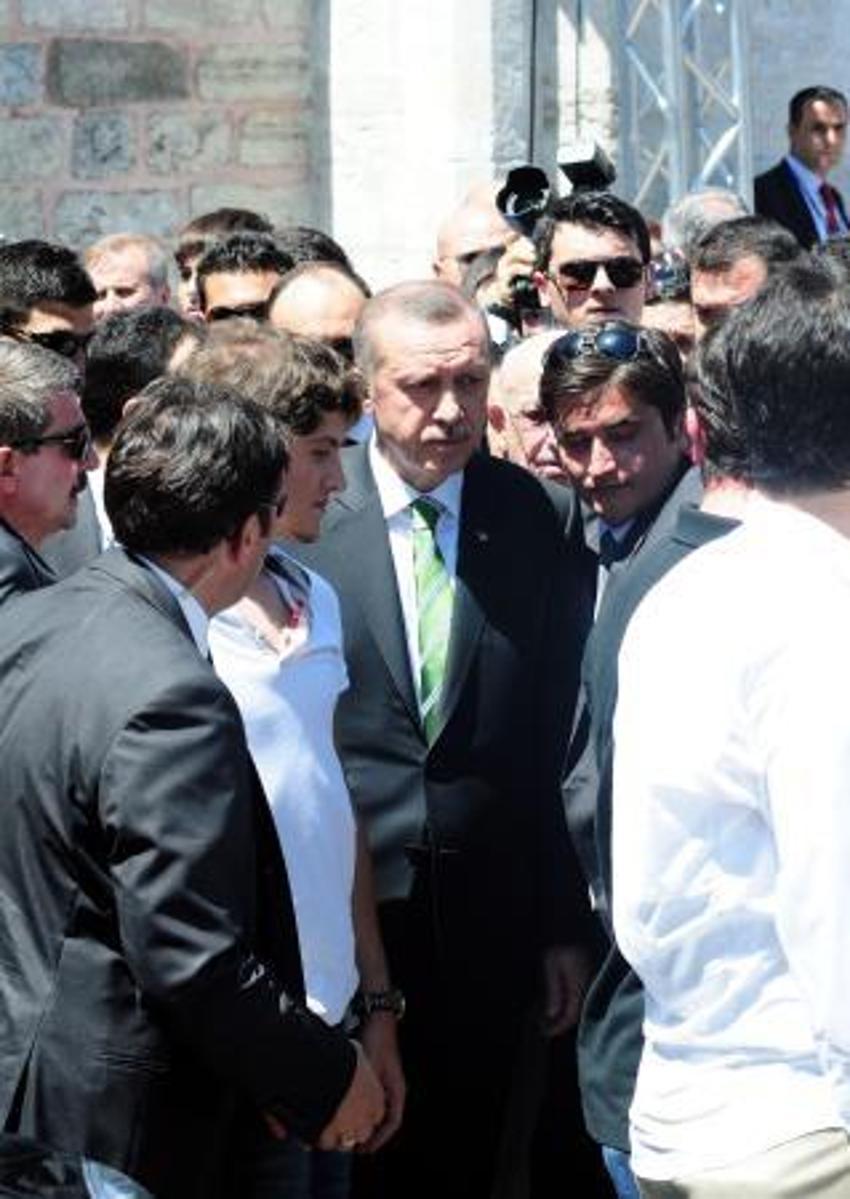 Sabri Ülker'in son yolculuğu