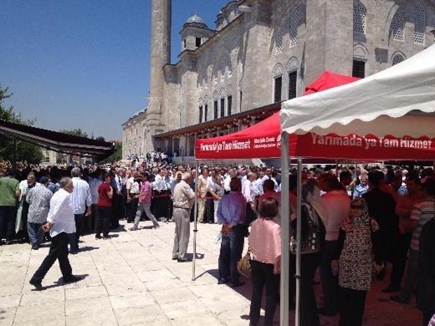 Sabri Ülker'in son yolculuğu
