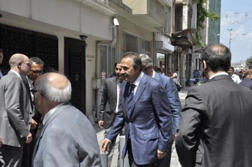 Son yolculuğuna böyle uğurlandı