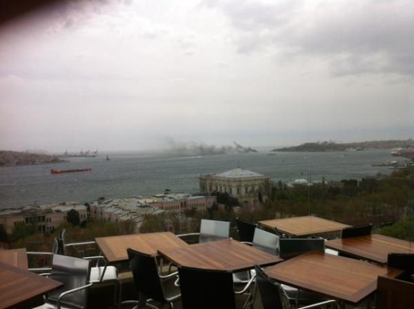 Sarayburnu'nda tekne yangını