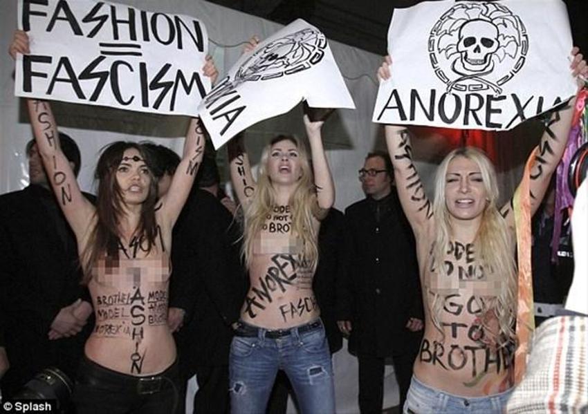 Femen Milano'daki moda haftası'na damgasını vurdu