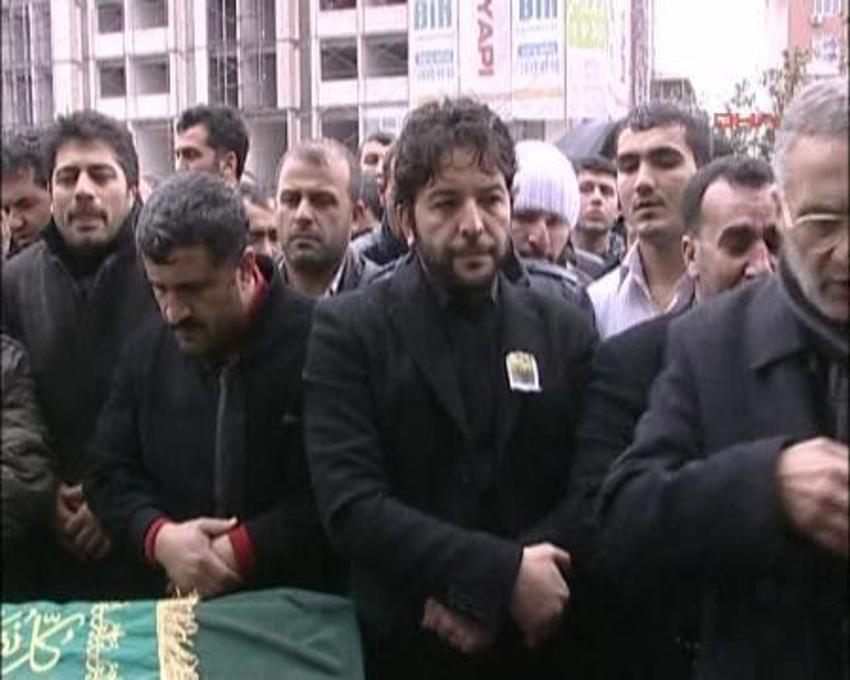 Azer Bülbül son yolculuğuna uğurlandı