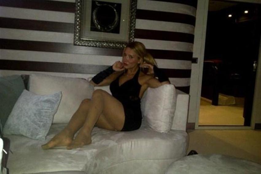 Esra - Ceyda Kardeşler