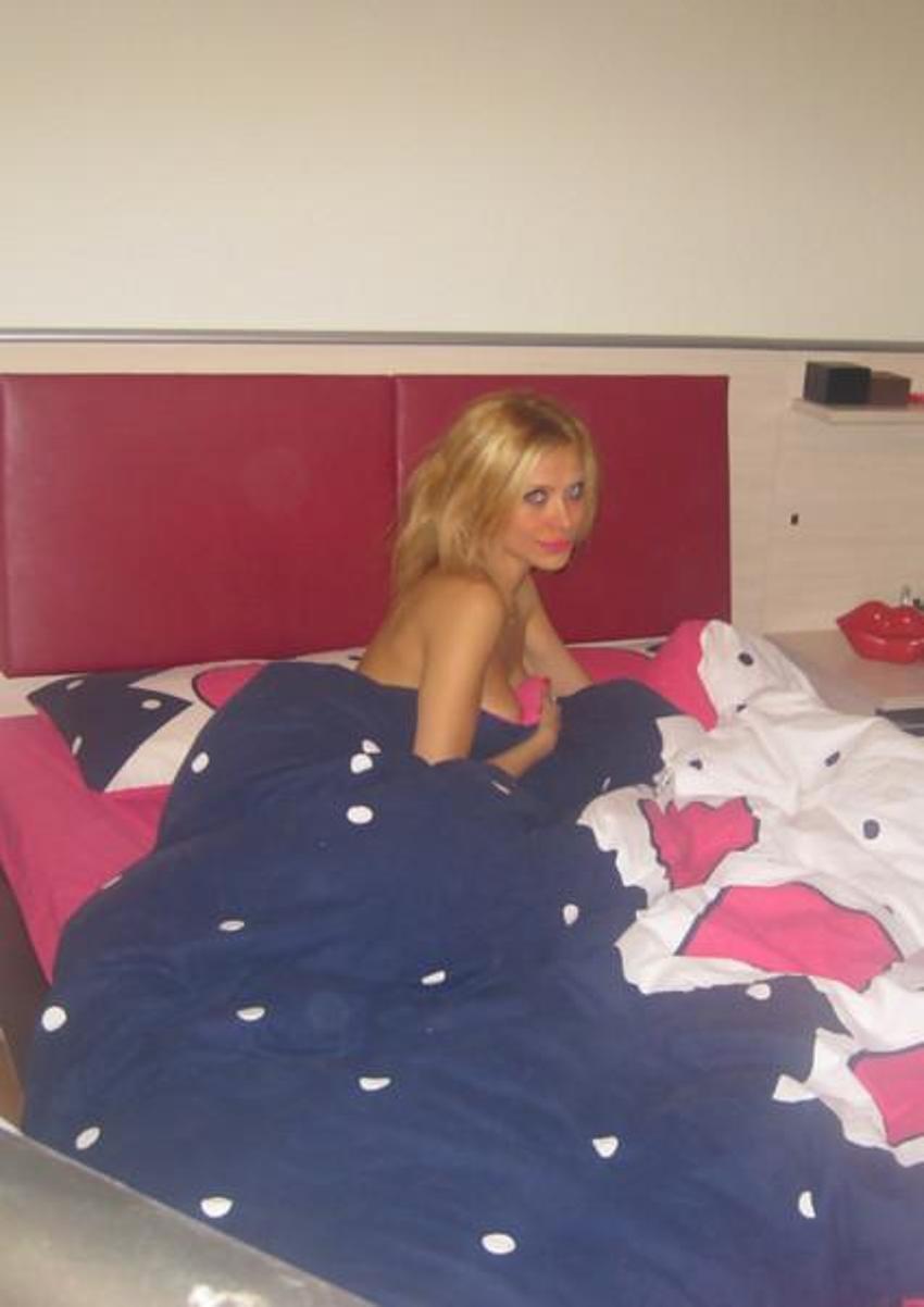 Esra ceyda kardeşler sex - todes.od.ua.