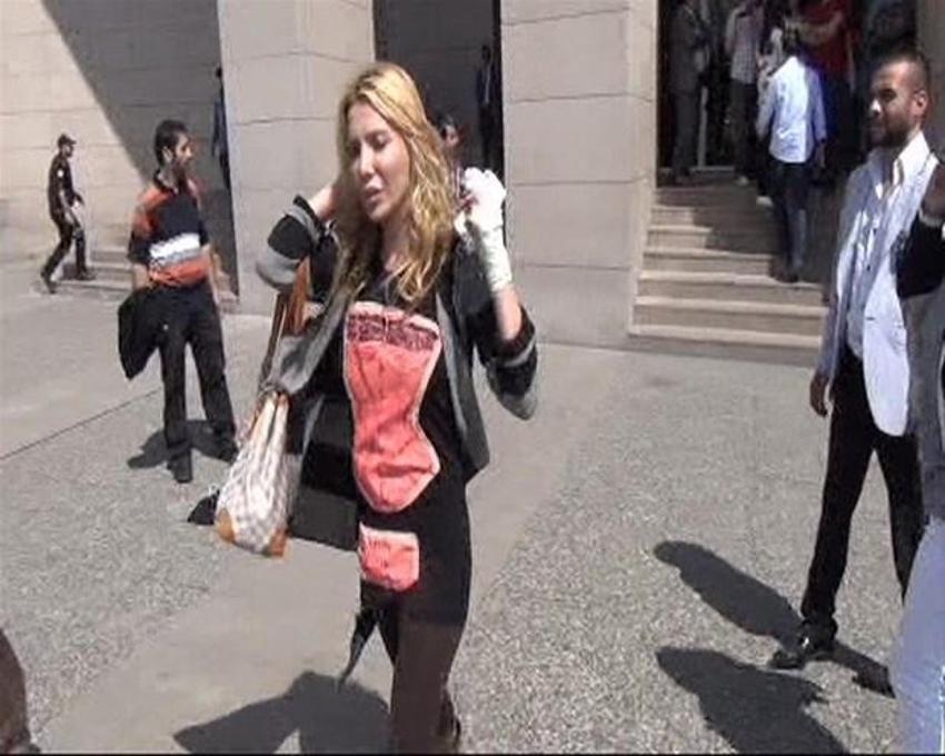 Esra - Ceyda Kardeşler