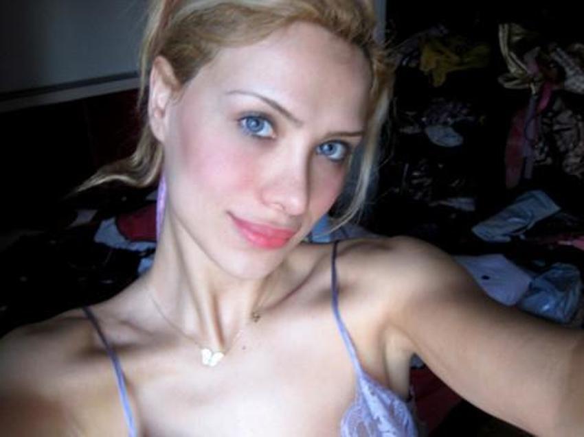 Esra - Ceyda Kardeşler