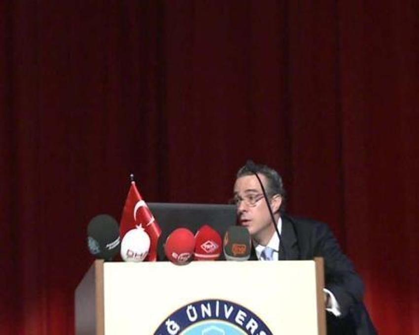 IMF Türkiye temsilcisine yumurtalı protesto