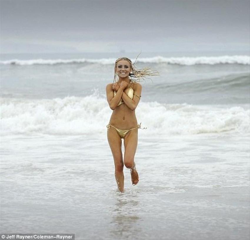 Courtney Stodden- Doug Hutchison