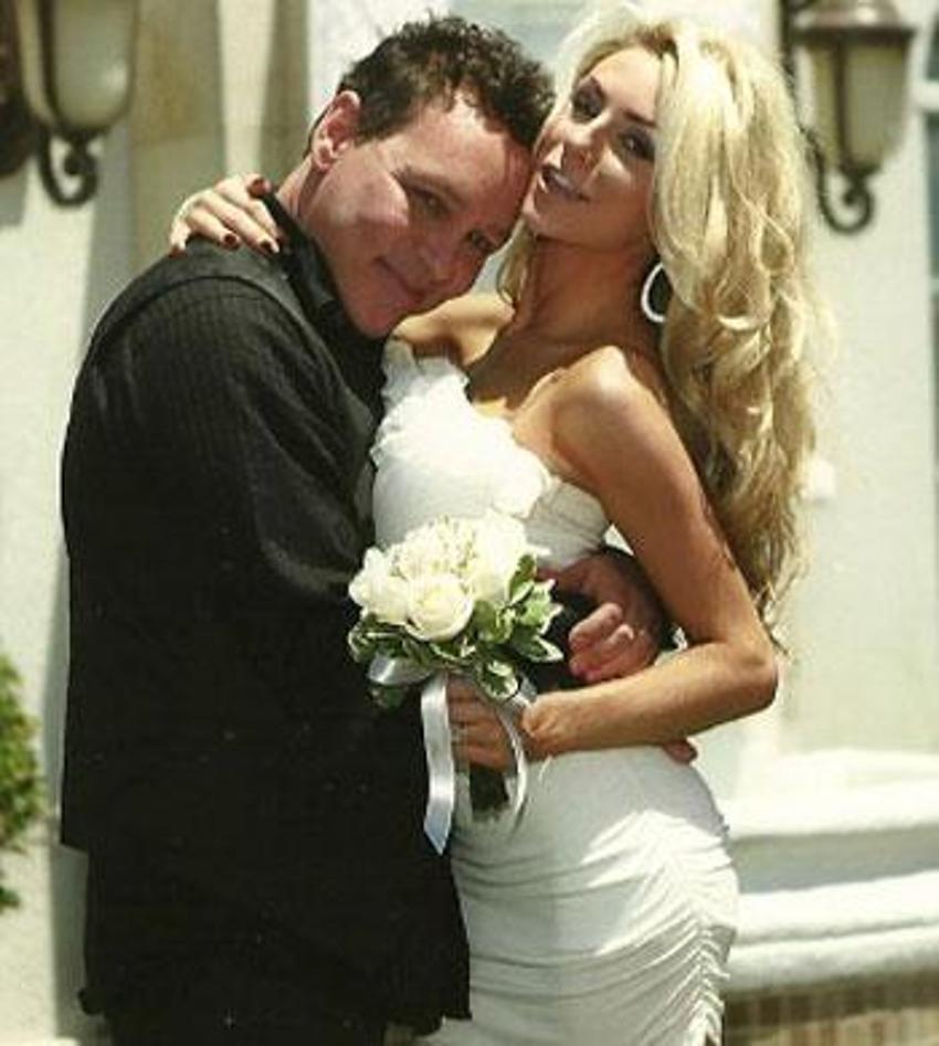 Courtney Stodden- Doug Hutchison