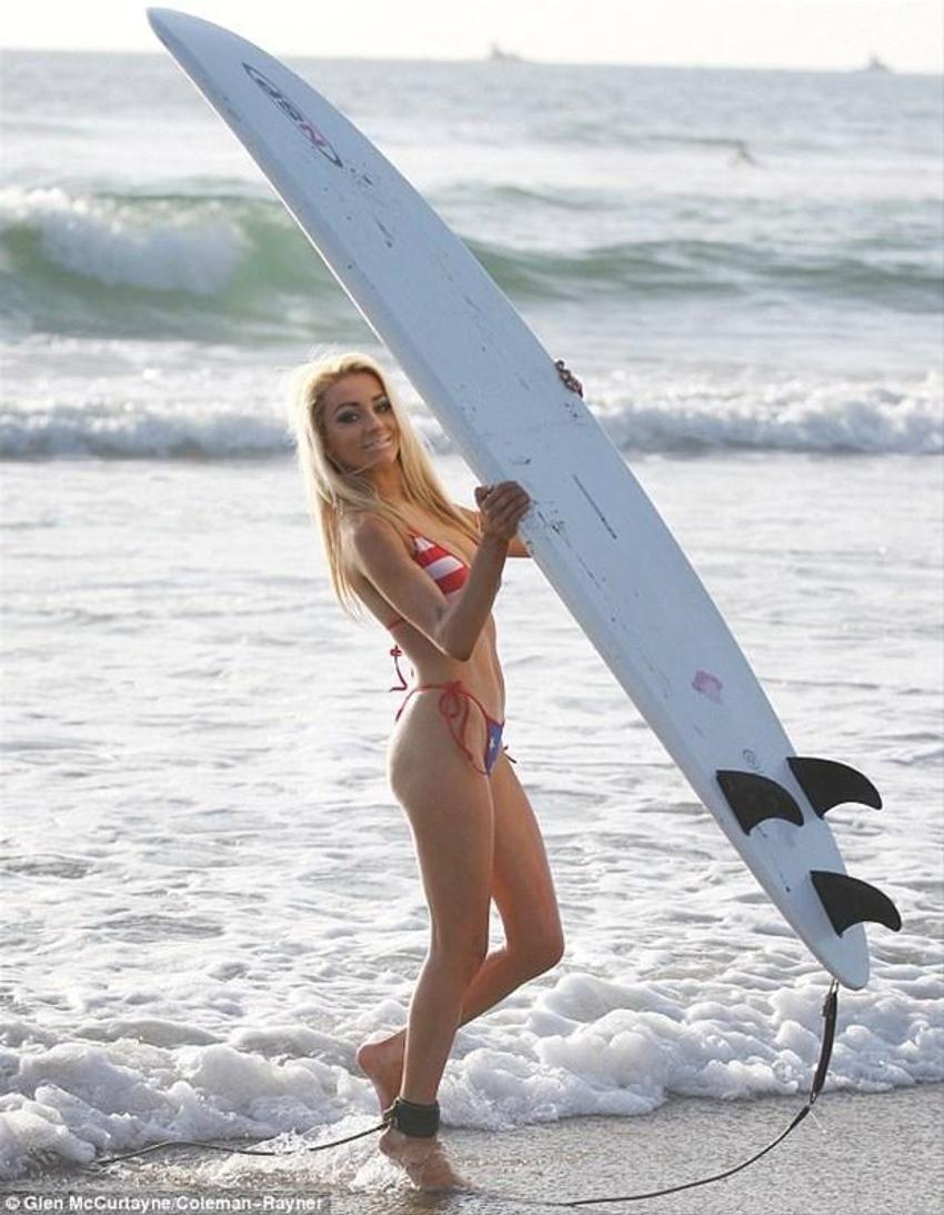Courtney Stodden- Doug Hutchison