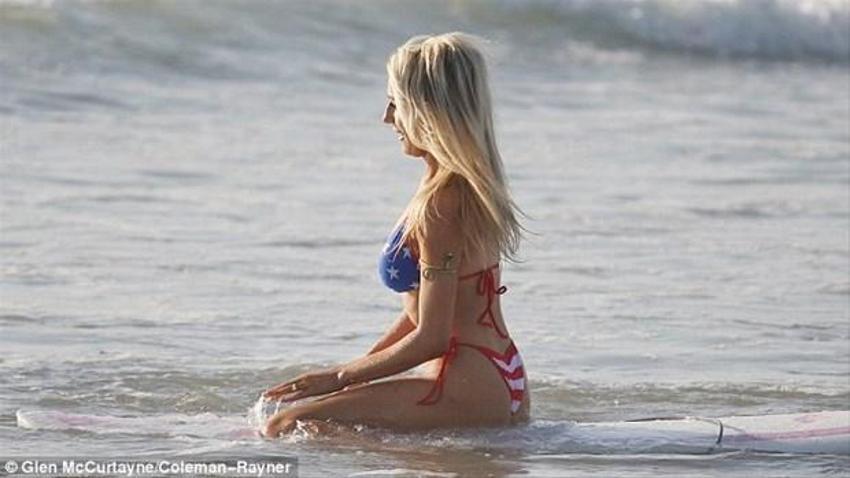 Courtney Stodden- Doug Hutchison