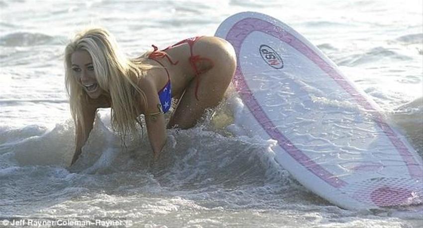 Courtney Stodden- Doug Hutchison