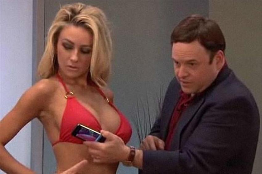 Courtney Stodden- Doug Hutchison