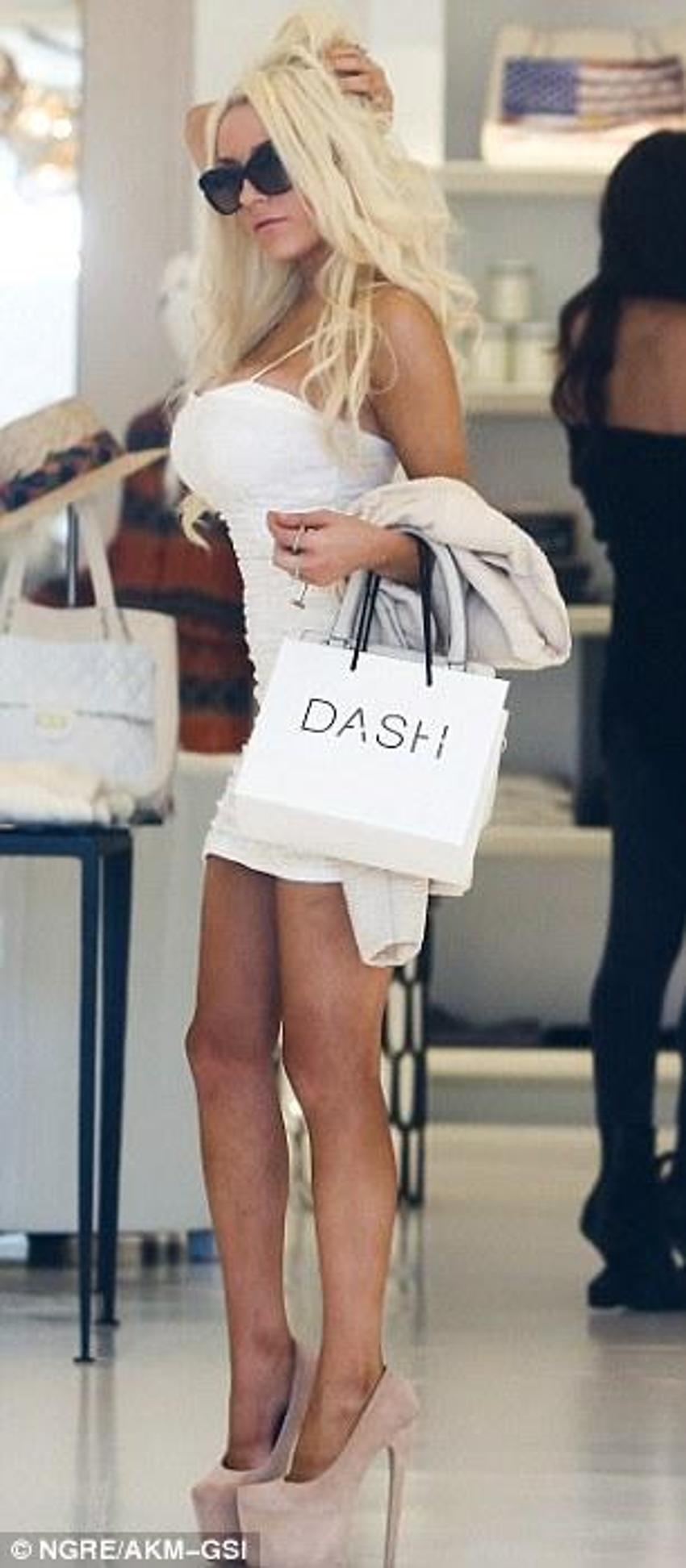 Courtney Stodden- Doug Hutchison