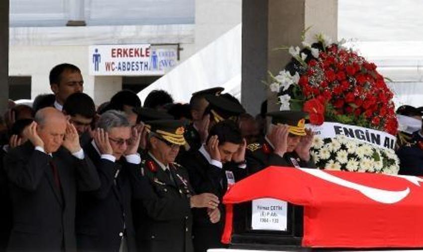 Engin Alan'ın damadı için askeri tören düzenlendi