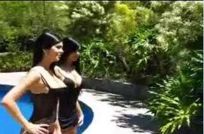 Camila Davalos-Mariana Davalos
